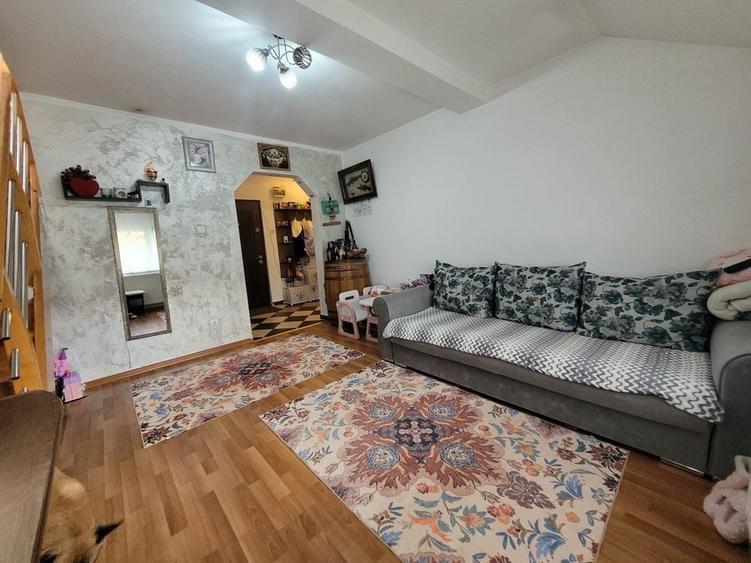 Apartament cu 2 camere nedecomandat în Central