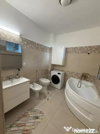 Apartament cu 2 camere decomandat în Ultracentral