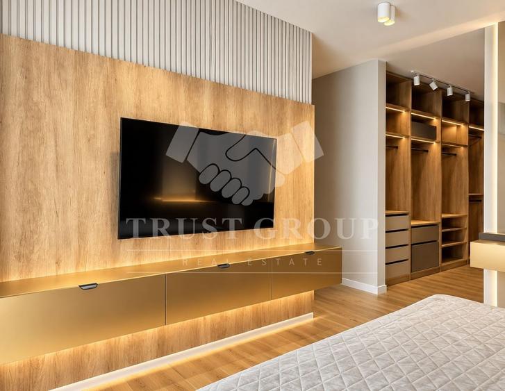 Apartament cu 5 camere decomandat, mobilat în Ștefan cel Mare