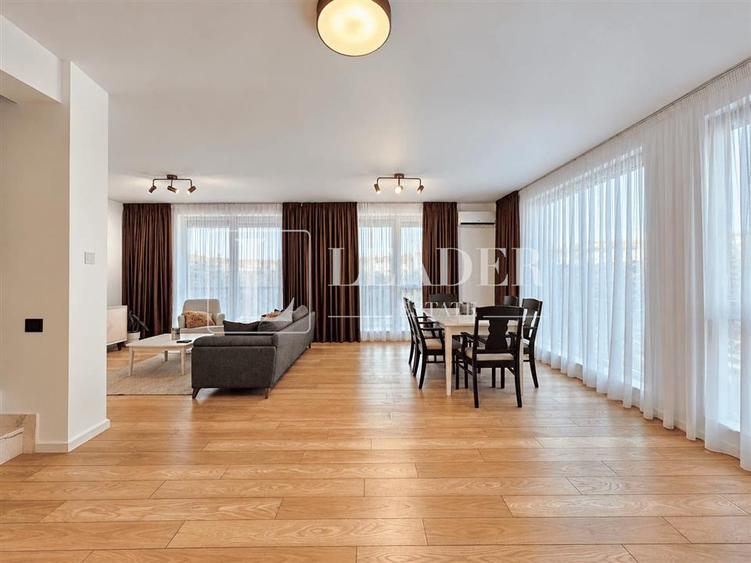 Duplex cu 5 camere cu Garaj în Pipera