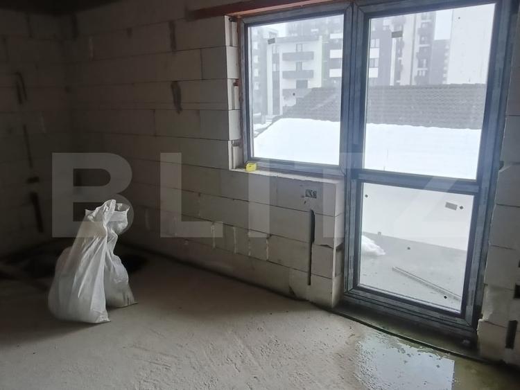 Casă individuală cu 8 camere cu Canalizare în Ampoi 3