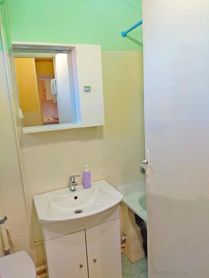 Apartament cu 2 camere decomandat în Bălcescu