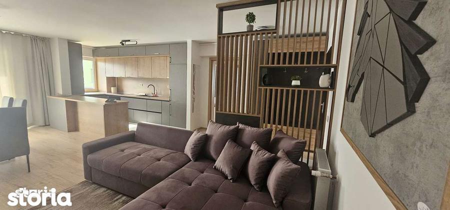Apartament cu 3 camere, mobilat în Tractorul