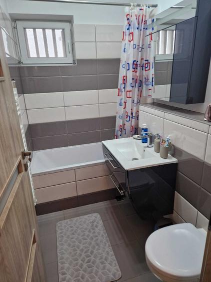 Apartament cu 2 camere semidecomandat în Terezian