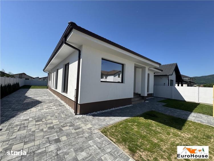 Casă cu 4 camere cu Teren 500 Mp în Central