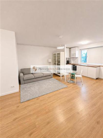 Apartament cu 2 camere semidecomandat, mobilat în Pipera