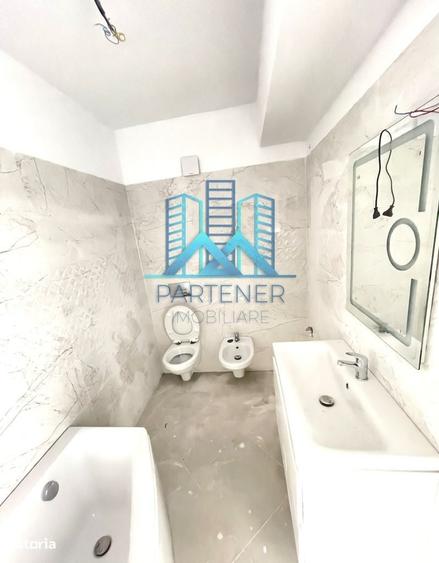 Apartament cu 3 camere decomandat în Valea Lupului