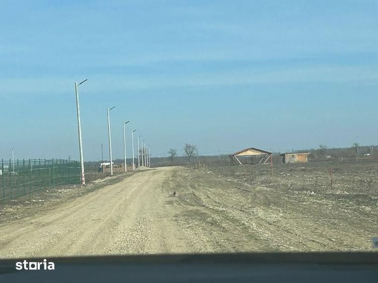 Teren de 900 mp, în Crevedia