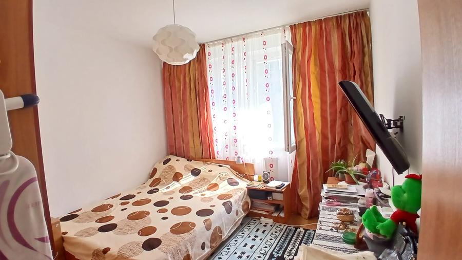 Apartament cu 3 camere decomandat, mobilat în Berceni