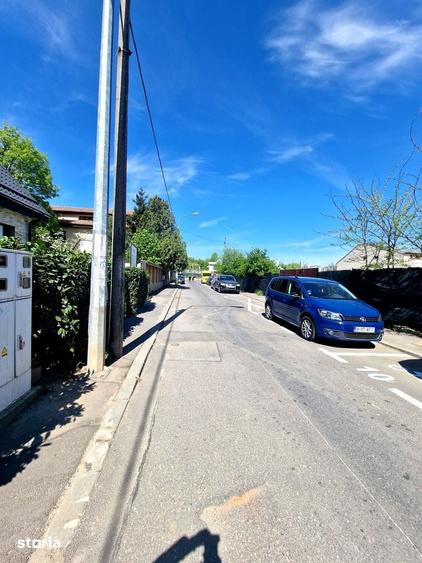 Casă cu 4 camere cu Teren 200 Mp în Apărătorii Patriei