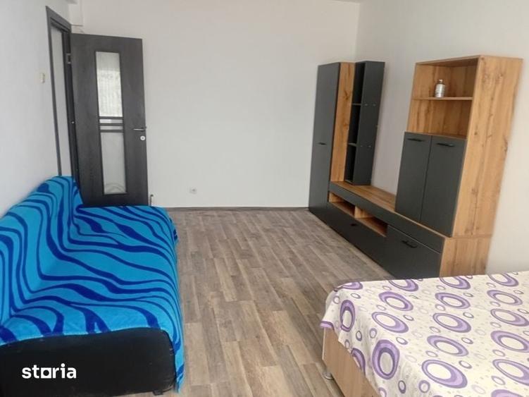 Garsonieră în Micro 9