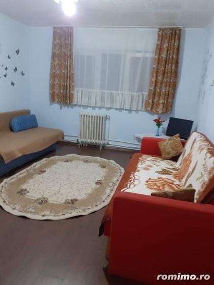 Garsonieră decomandată în Brâncoveanu