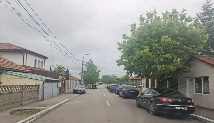 Teren de 1000 mp, în Palazu Mare
