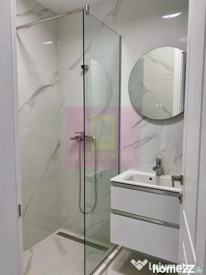 Apartament cu 3 camere decomandat în Armeneasca