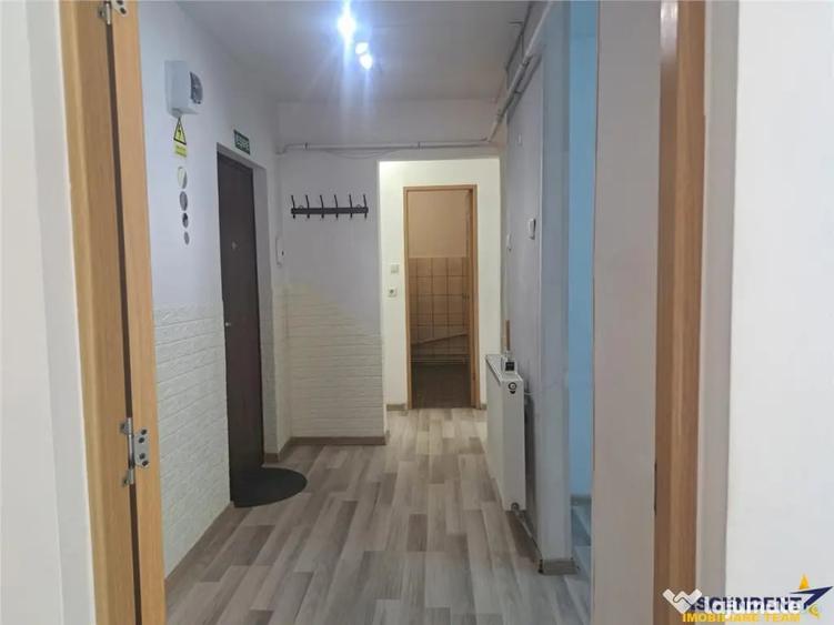 Spațiu comercial, de 54 mp, în Central