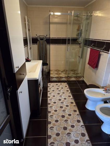 Casă cu 3 camere cu Teren 110 Mp în Central