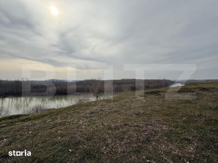 Teren de 970 mp, în Malu Mare