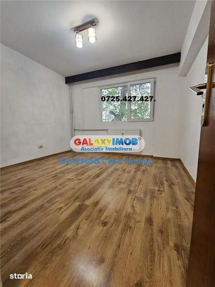 Apartament cu 2 camere decomandat în Republicii