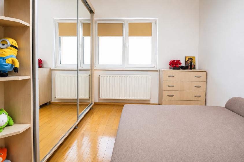 Apartament cu 2 camere semidecomandat în Mărăței