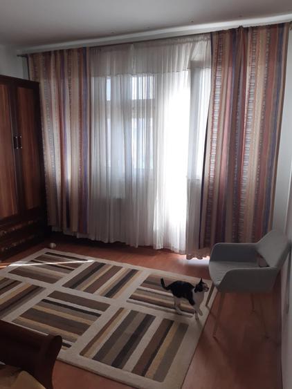 Casă cu 2 camere cu Teren 120 Mp în Central