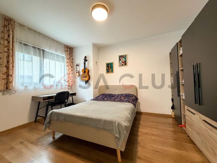 Apartament cu 3 camere decomandat, mobilat în Bună Ziua