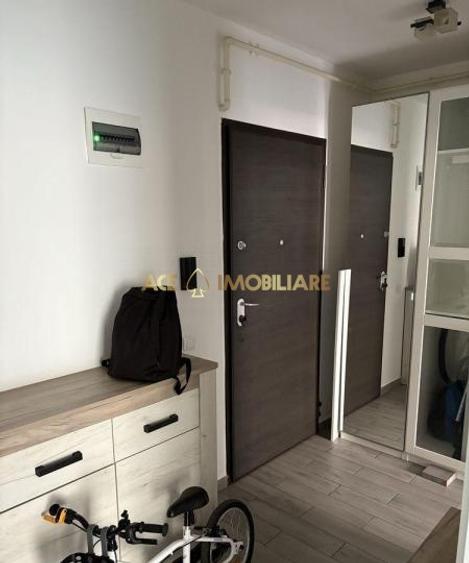 Garsonieră decomandată, mobilată în Lujerului