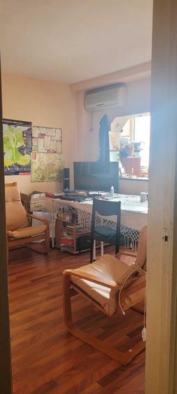 Apartament cu 4 camere decomandat în Chișinau