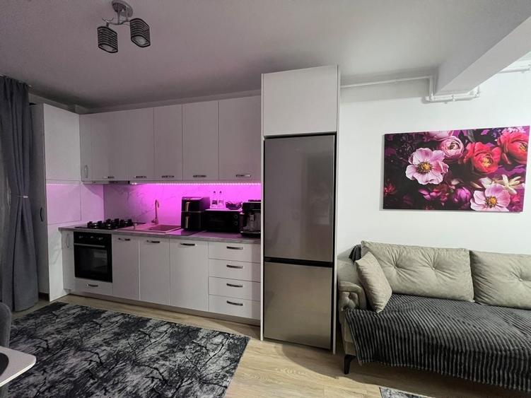 Apartament cu 2 camere nedecomandat în Florești