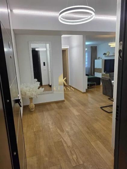 Apartament cu 3 camere decomandat, mobilat în Pipera