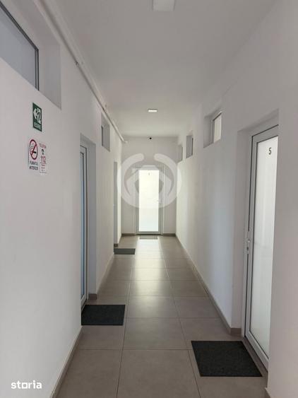 Spațiu comercial, de 25 mp, în Central