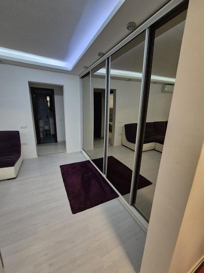 Apartament cu 2 camere decomandat în Exterior Vest