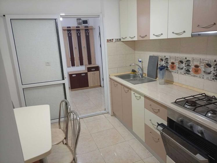 Apartament cu 2 camere decomandat în Canta