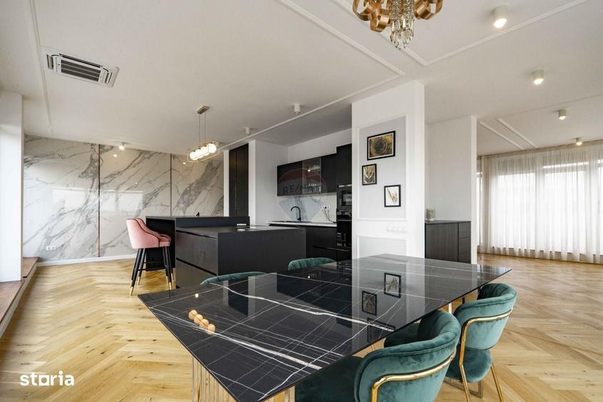 Apartament cu 4 camere în Central
