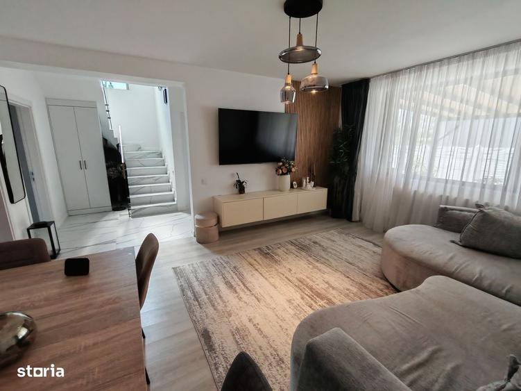 Casă cu 4 camere decomandat cu Teren 235 Mp în Brănești