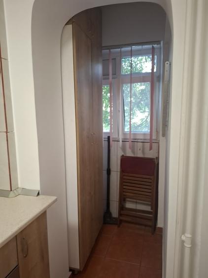Garsonieră decomandată în Crângași