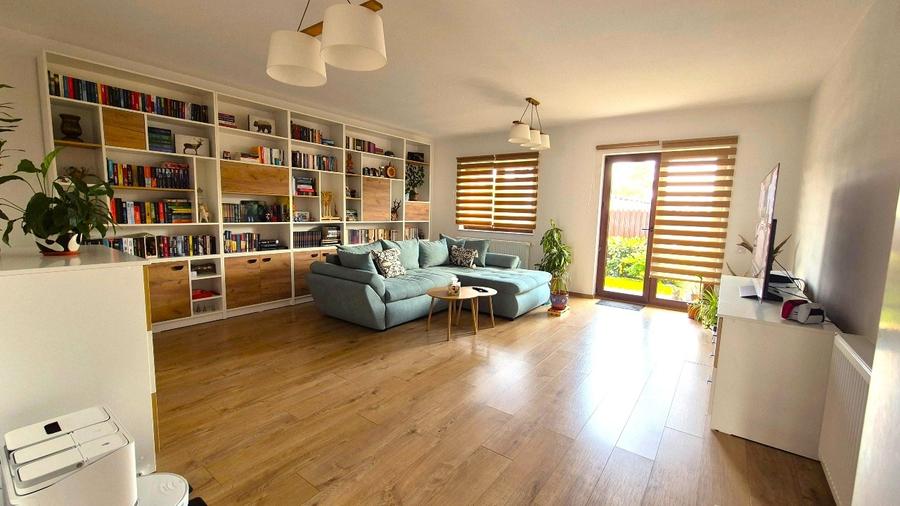 Duplex cu 4 camere cu Canalizare în Bartolomeu