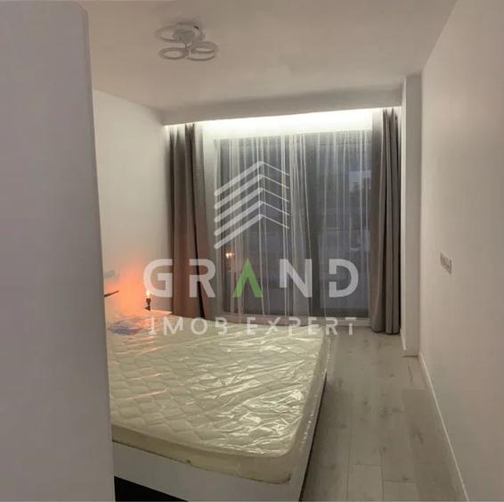 Apartament cu 2 camere semidecomandat, mobilat în Florești