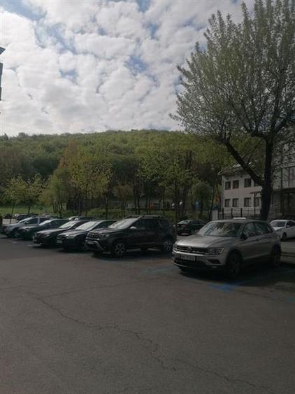 Garsonieră decomandată în Răcădău