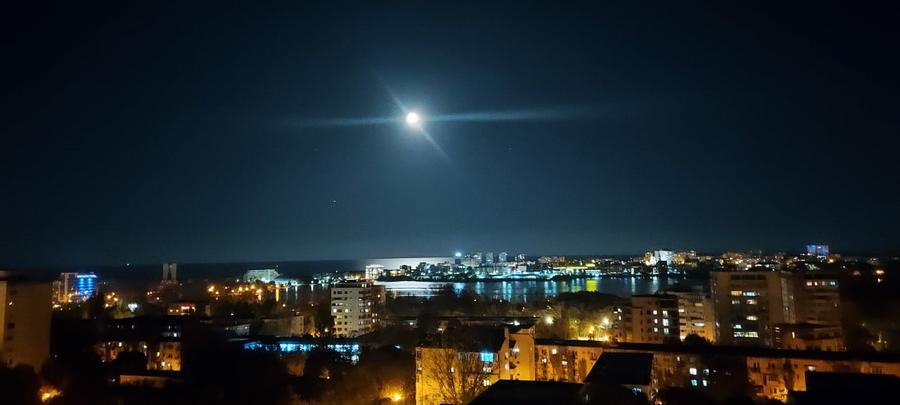 Apartament cu 3 camere decomandat în Tomis Nord
