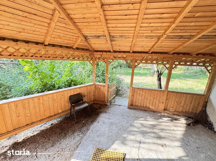 Casă cu 3 camere decomandat cu Teren 1200 Mp în Boteni