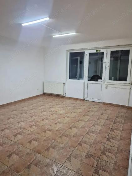 Spațiu comercial, de 50 mp, în Florești