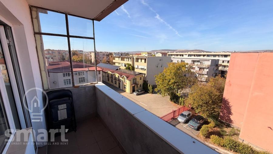 Apartament cu 3 camere decomandat, mobilat în Gheorgheni