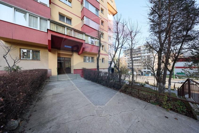 Apartament cu 2 camere decomandat, mobilat în Răcădău
