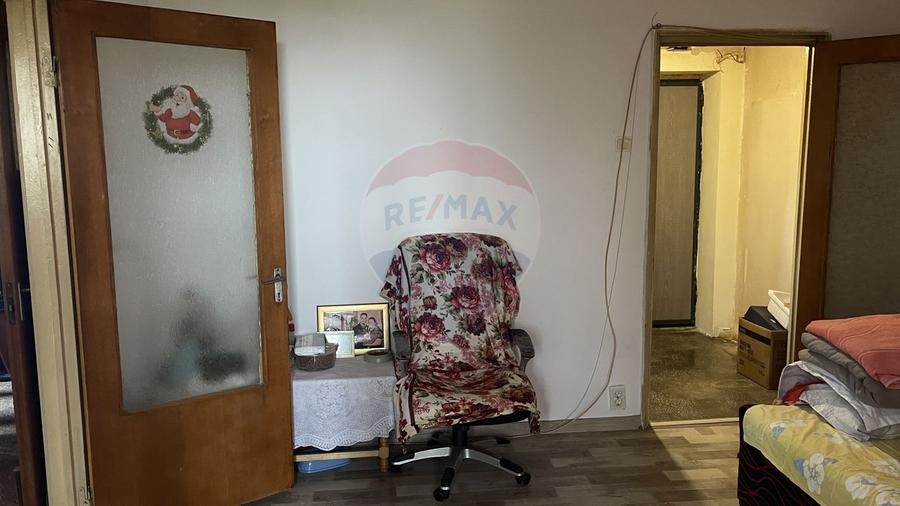 Apartament cu 2 camere decomandat, mobilat în Progresul