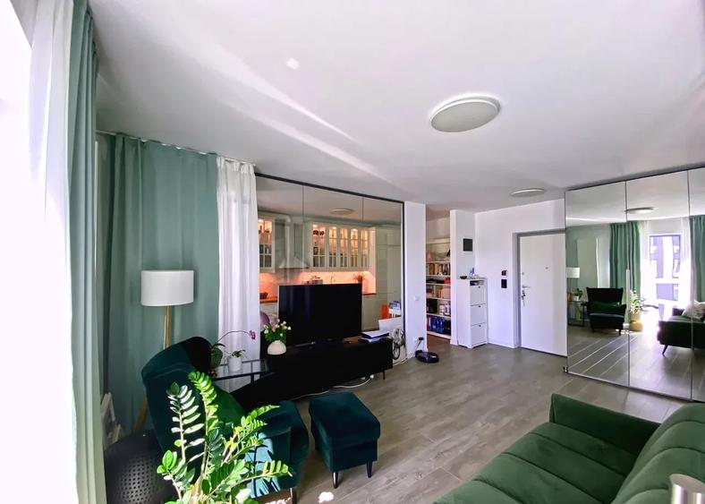 Apartament cu 2 camere semidecomandat în Aviației