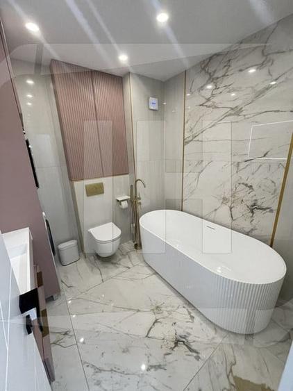 Apartament cu 3 camere semidecomandat, mobilat în Mărăști