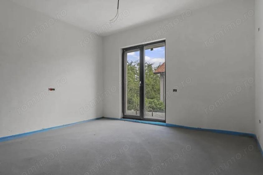 Casă cu Teren 625 Mp în Militari