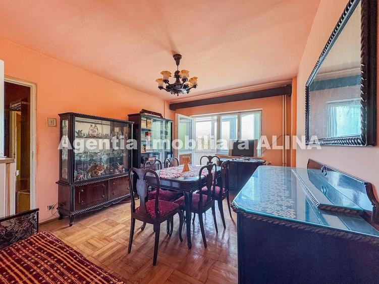 Apartament cu 2 camere decomandat în Central