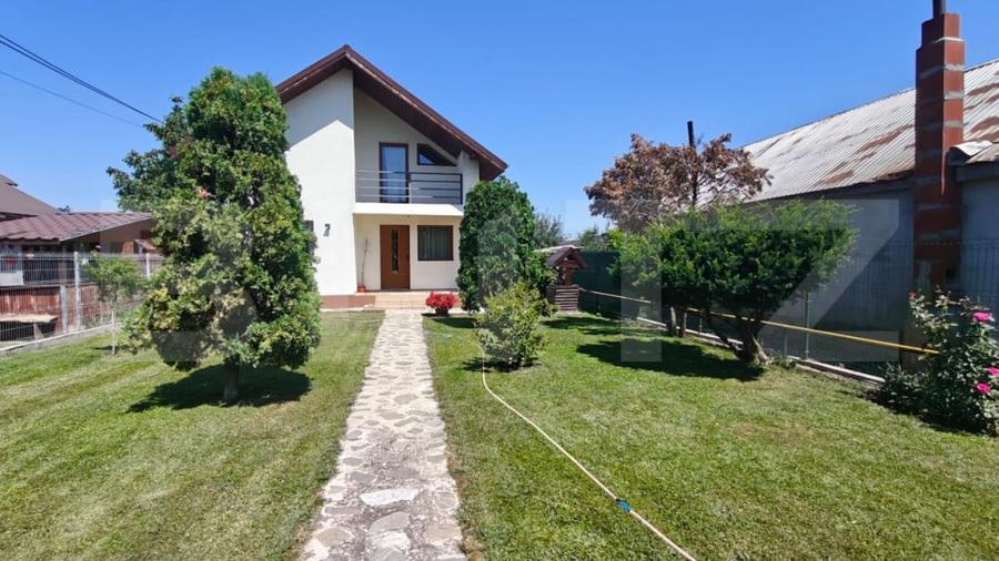 Casă cu 4 camere cu Teren 2554 Mp în Tărtășești