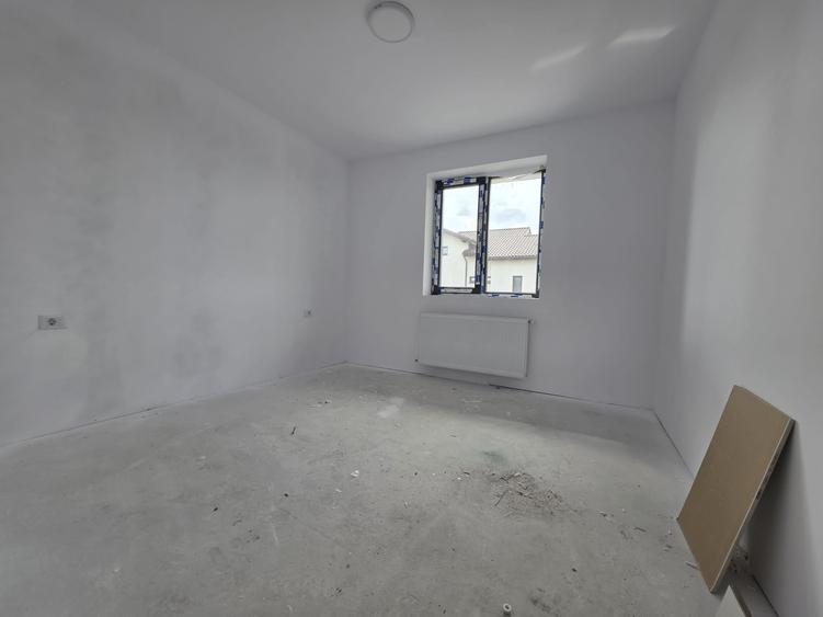 Apartament cu 2 camere si TERASA MARE, etaj 1 - 15 min' distanta de Piata Luica - 9